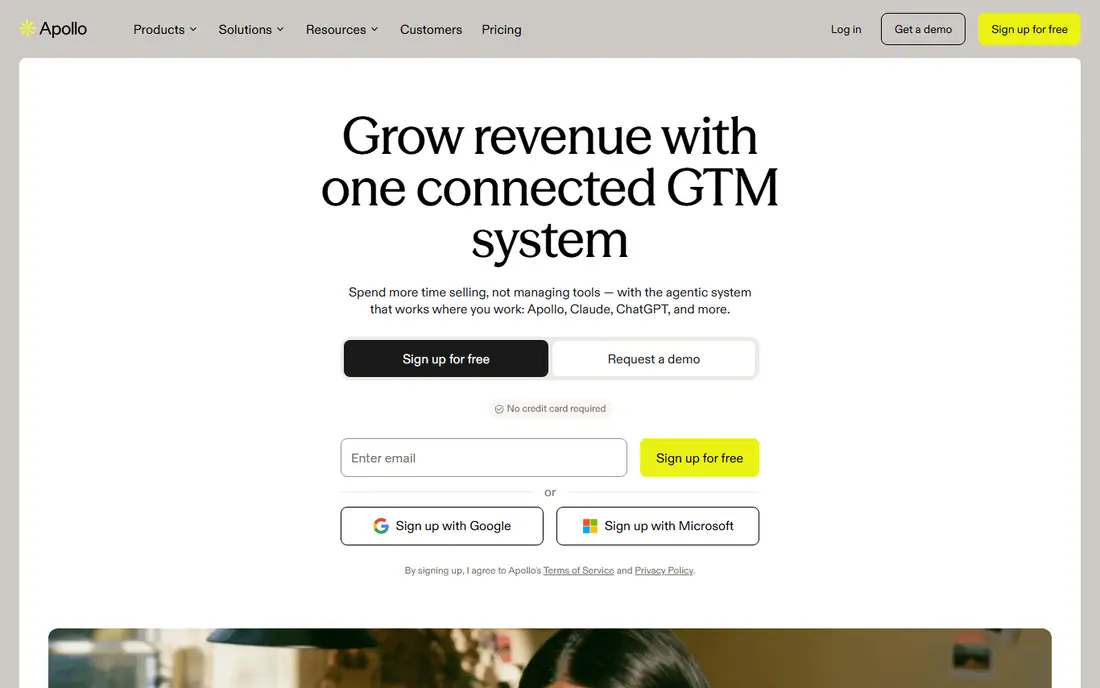 Apollo.io website